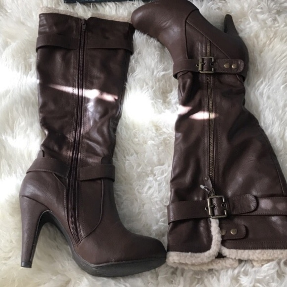 Faux fur high heel boots w/ box